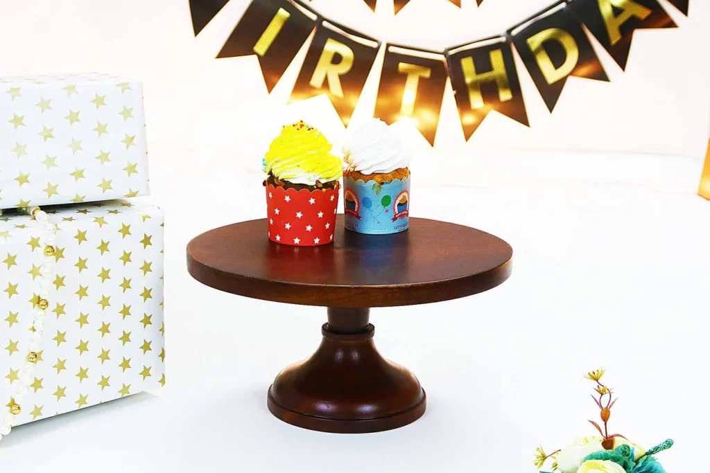 cake stand 